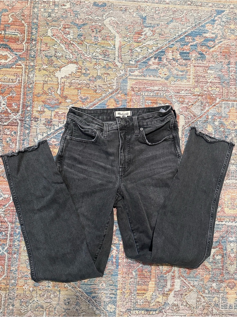 Madewell Curvy Mid-Rise Stovepipe Jeans in Faded Black Raw Hem Size 27